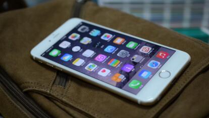 苹果公司正式推出iPhone 6 Plus屏幕维修计划 定价1,100 元人民币