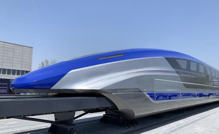 磁悬浮、碳纤维 快来膜拜这位“未来列车”的技术大神