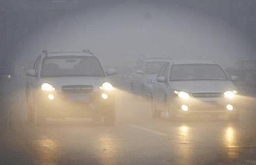 北京通州发大雾橙色预警 首都机场多次航班被取消