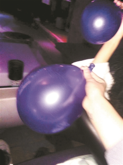 “嗨气球”你听说过吗 正在青岛等地学生间流行