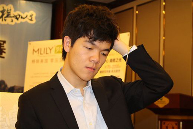 四世界冠军均被欠薪 柯杰揭开围甲赞助面皮