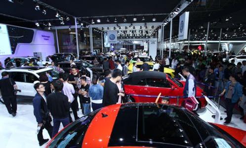 2016第十五届青岛秋季国际车展今天在青岛国际会展中心盛装启幕