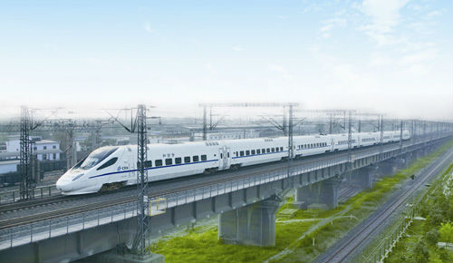 青岛至西安郑州9月通高铁 到西安只需8小时