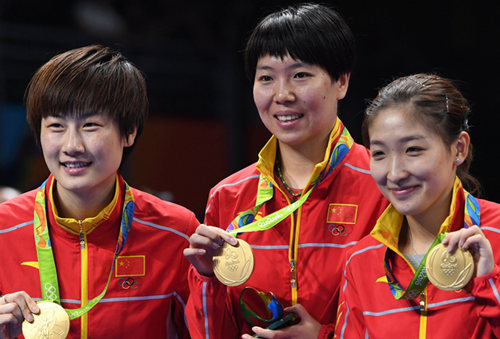 乒乓球女团决赛中国3-0德国 李晓霞打头阵取奥运3连冠