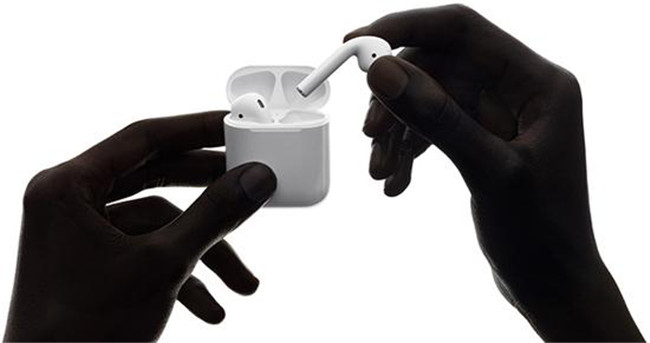 跑丢神器苹果无线耳机AirPods发售 新耳机还可单只购买