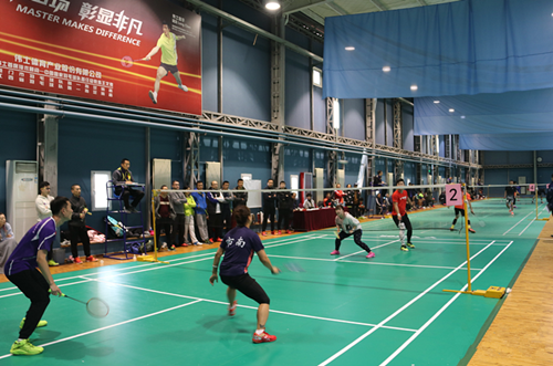 2018第二届青岛羽毛球公开赛总决赛日前在中联运动公园举行