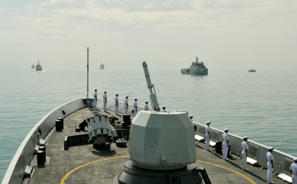 中国海军芜湖舰圆满完成突尼斯海军成立60周年国际舰队检阅活动