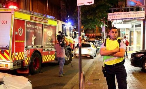 悉尼唐人街发生爆炸，截止目前已有16人受伤
