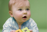 五种方法治疗宝宝鼻塞
