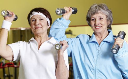 老年人多做这些交替运动有益身体健康
